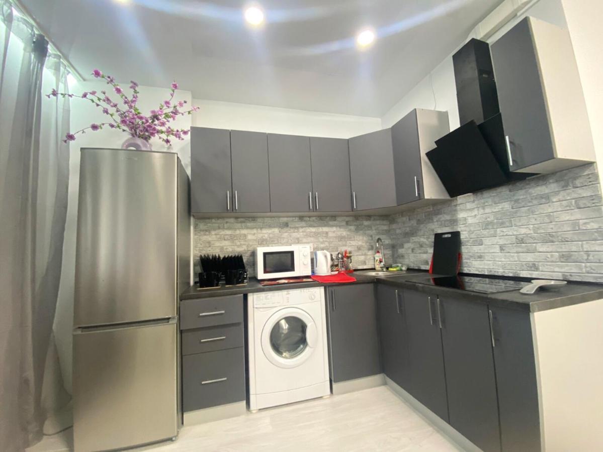 Шикарная 1К Студио Новый Дом Троещина Kiev Exterior foto