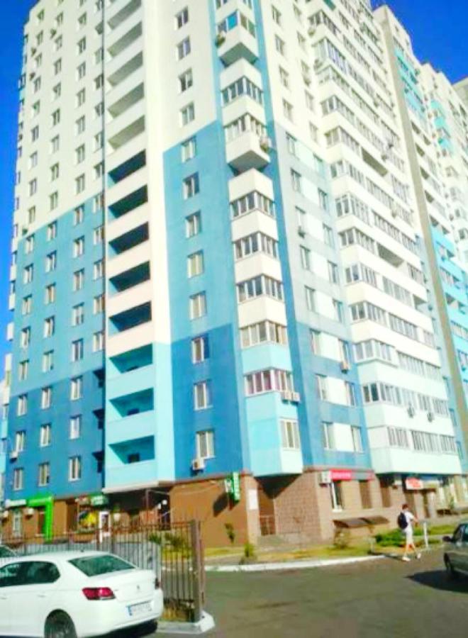 Шикарная 1К Студио Новый Дом Троещина Kiev Exterior foto